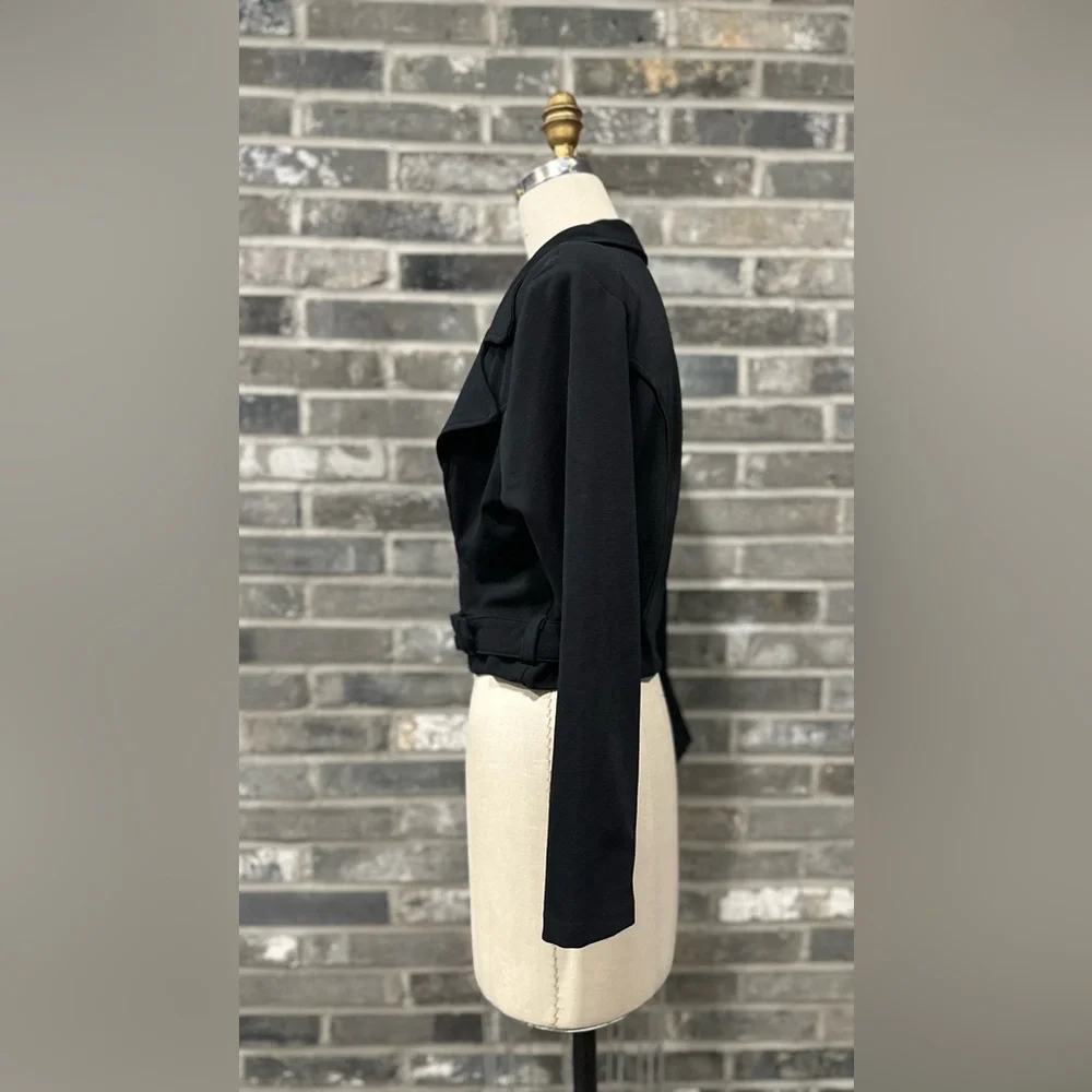 Vintage Rubina Black Cropped Belted Jacket. - Picture 2 of 11